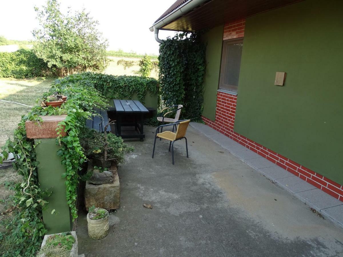 Penzion Pod Vápenkami Straznice Exterior foto